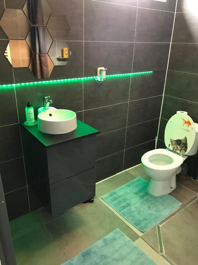 Leuk Vakantiewoning Dijk Woning Met 3 Slaapkamers Dicht Bij De Belgische Grensen Westdorpe Eksteriør billede